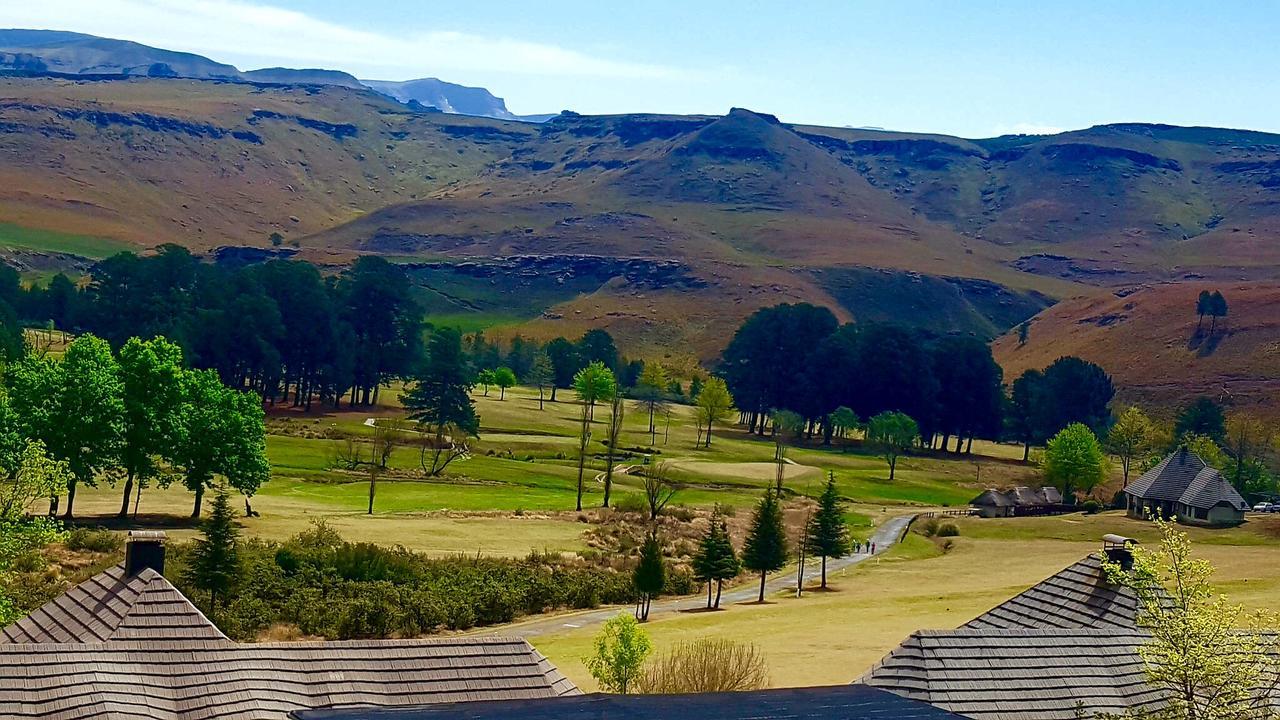 124 Fairways Drakensberg Gardens Villa Underberg Eksteriør billede