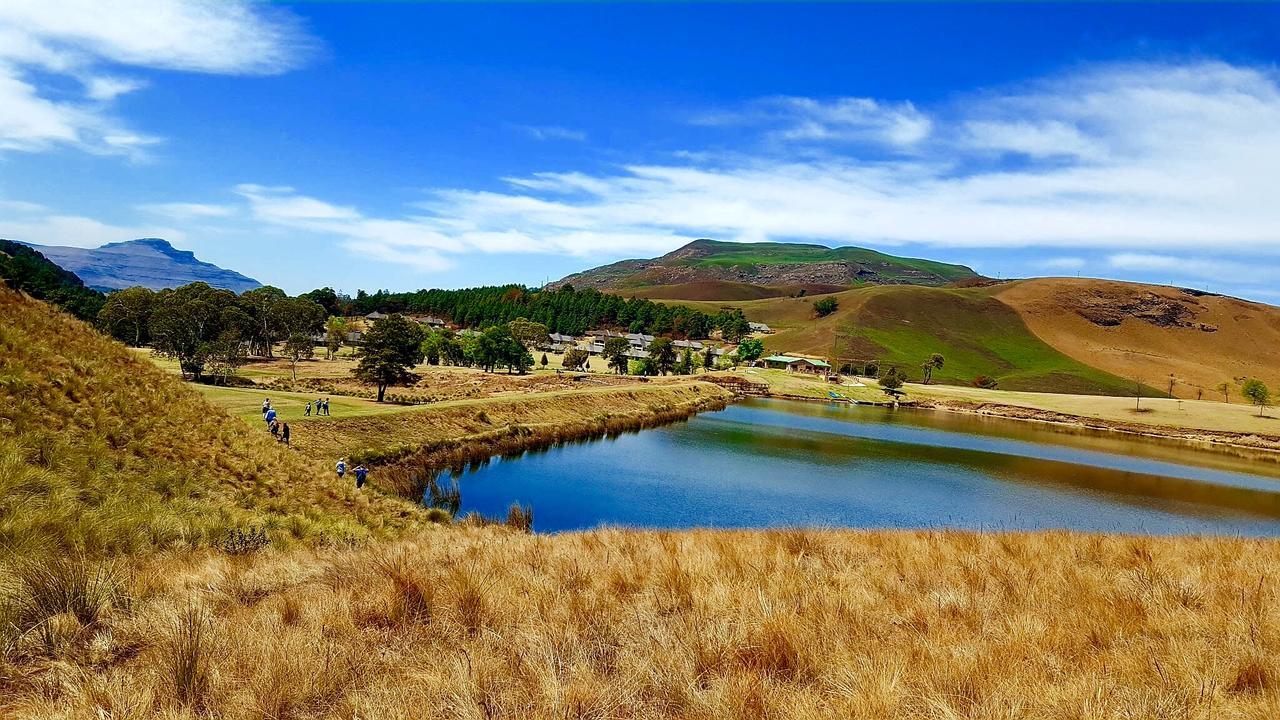 124 Fairways Drakensberg Gardens Villa Underberg Eksteriør billede